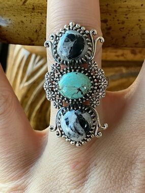 White Buffalo Turquoise Nevada Turquoise Sterling Silver Heart Ring Size 7
